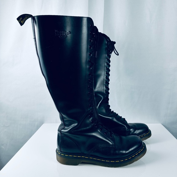 Dr Martens RARE 20-eyelet Lace-up 12270 Knee High Boots - Picture 4 of 9
